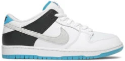 Nike SB Dunk Low Pro "LASER BLUE"